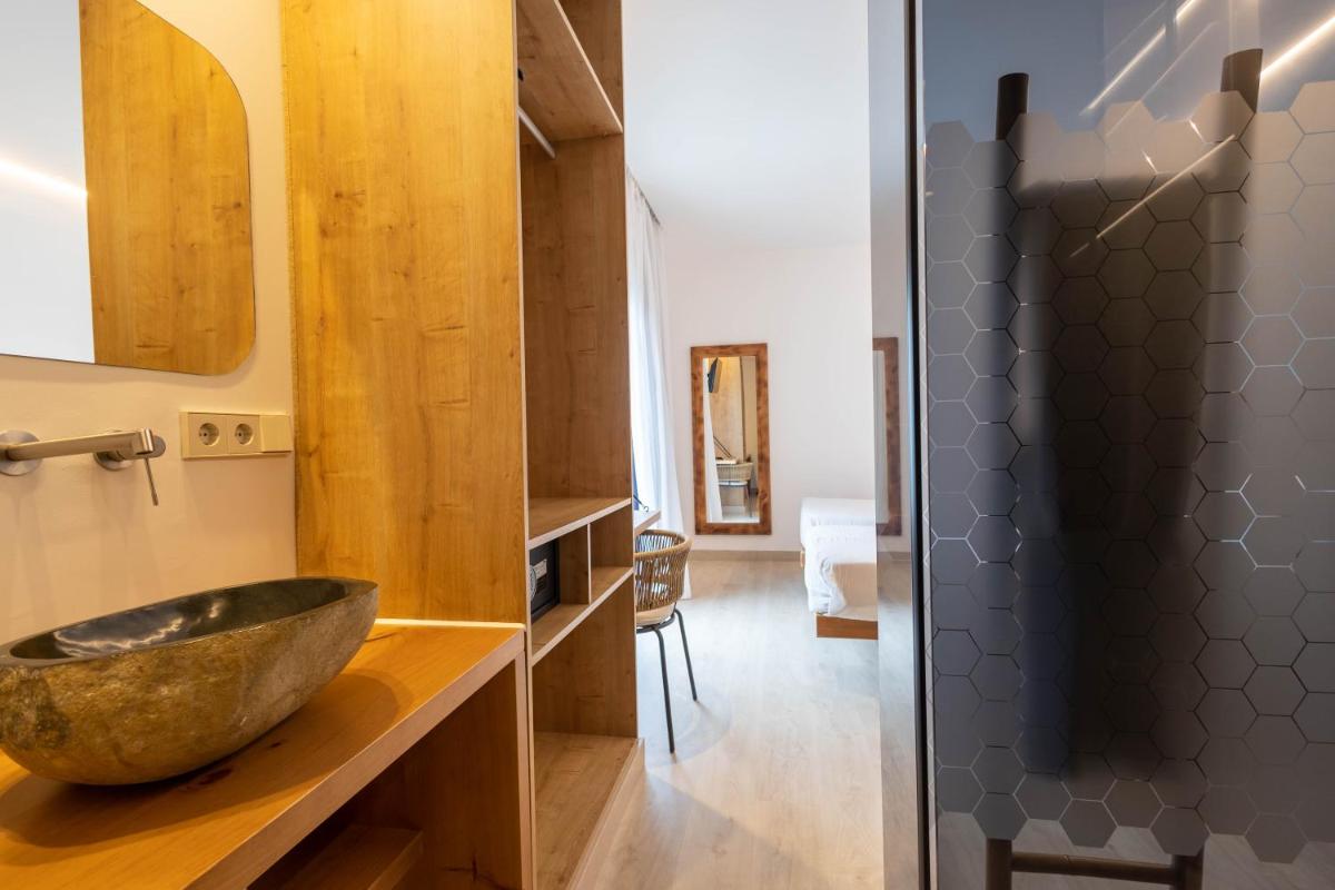 Play Hotel Ibiza - Adults Only - Housity