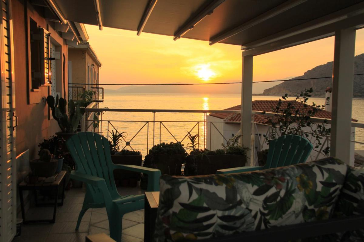 Asteri Apartments Mytikas 2-Bedroom Penthouse 360 Views - Housity