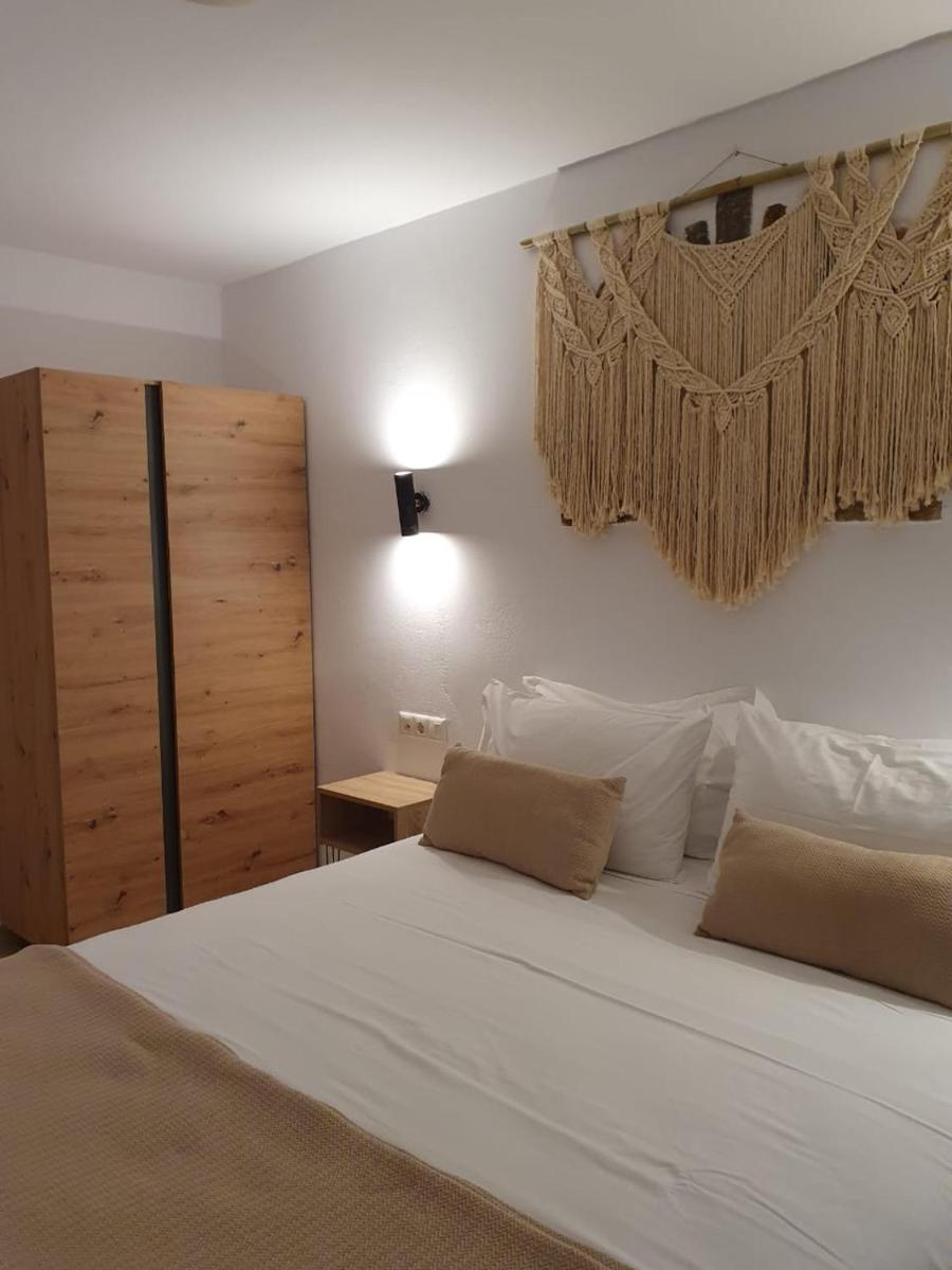 MEVI Apartments - Housity