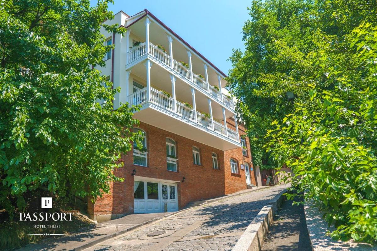 Hotel Passport Tbilisi - Housity