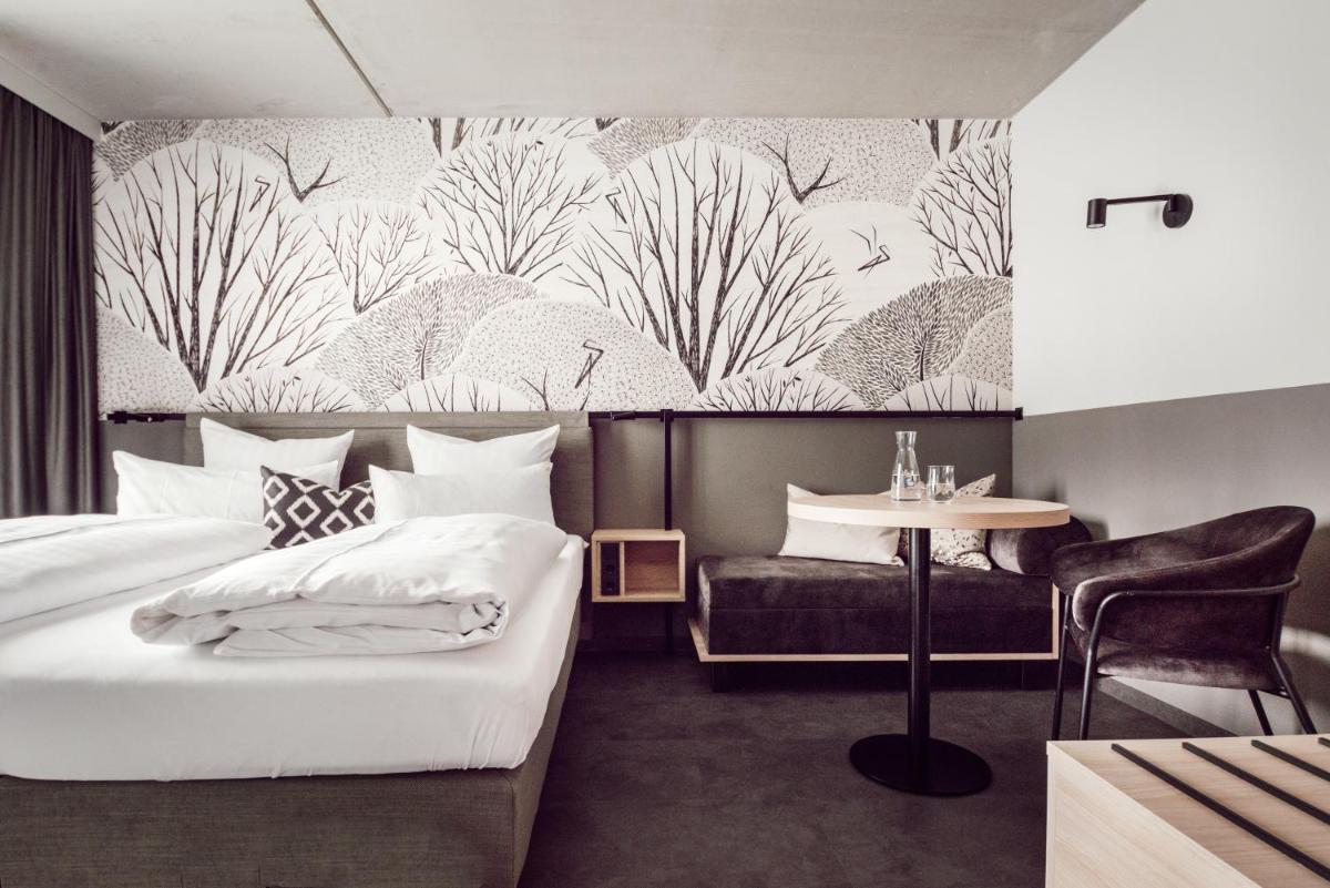 ADEBAR Stadthotel - Housity