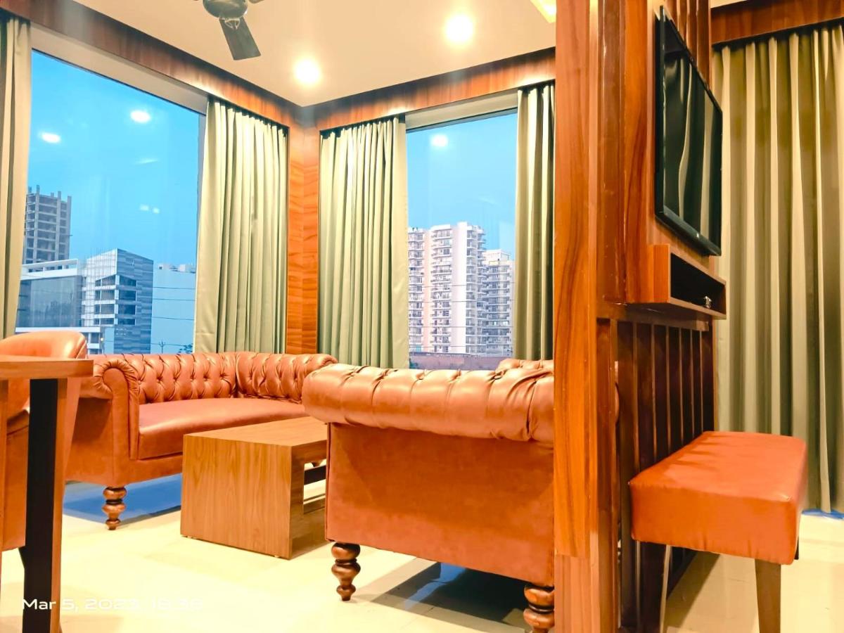 Suitetrails - RONTA WORLD HOTELS