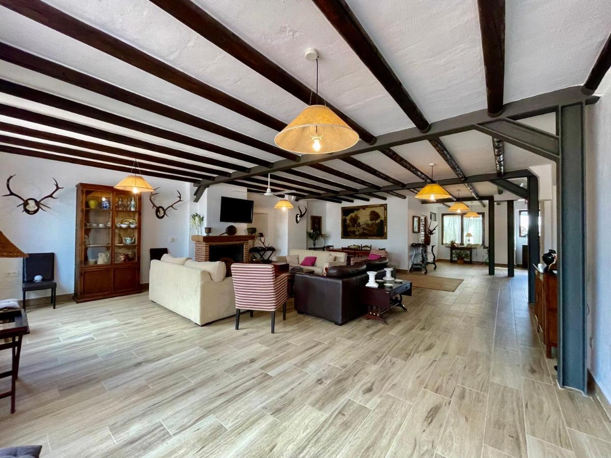 Los Palomos casa rural en el centro de Andalucía - Housity
