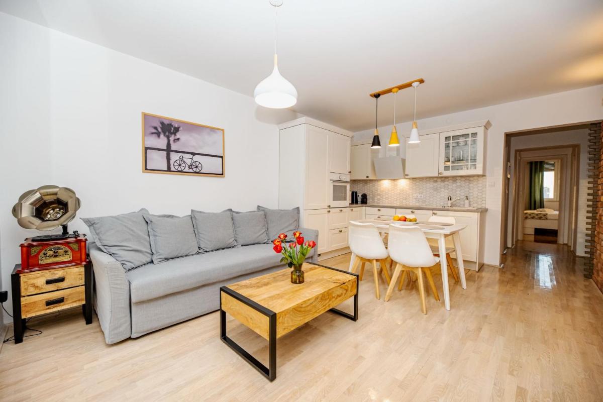 Apartment Sundowner - Housity