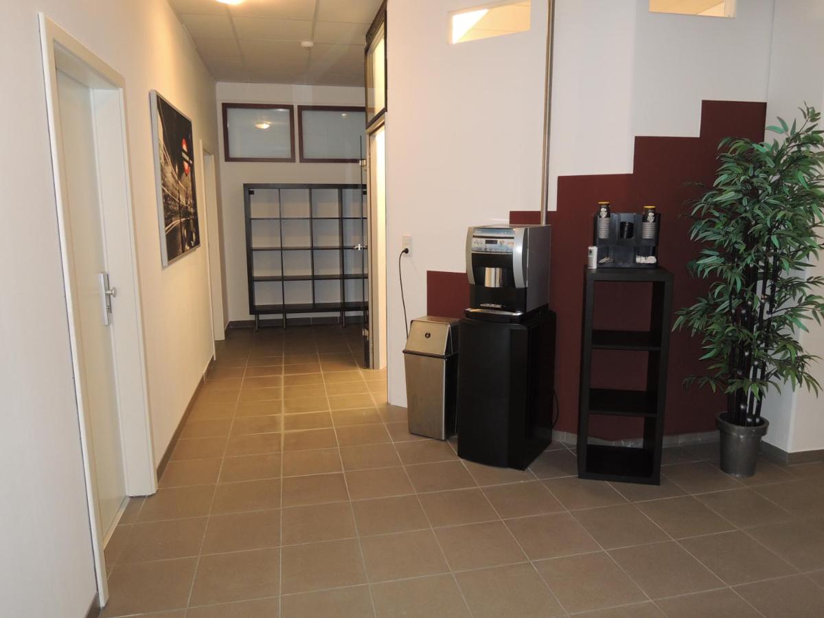 Bett + Fitness - Housity