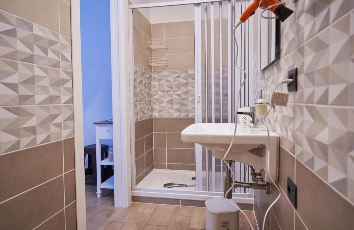 At aldina's House - Housity