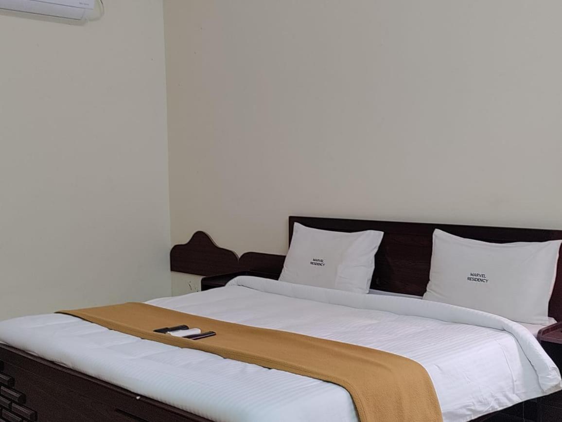 MARVEL RESIDENCY - MR ROOMS - Housity