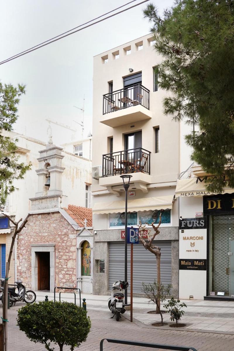 St. Nicolas Soho Apartments - Housity