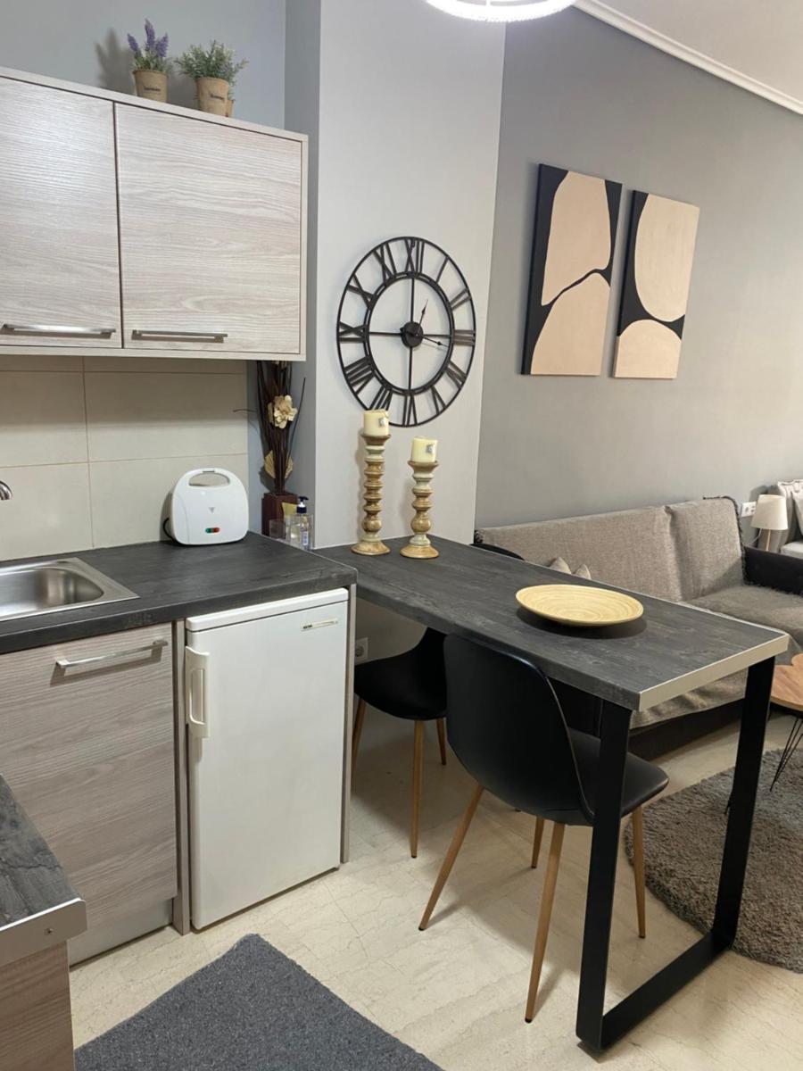 on the square studio - Housity