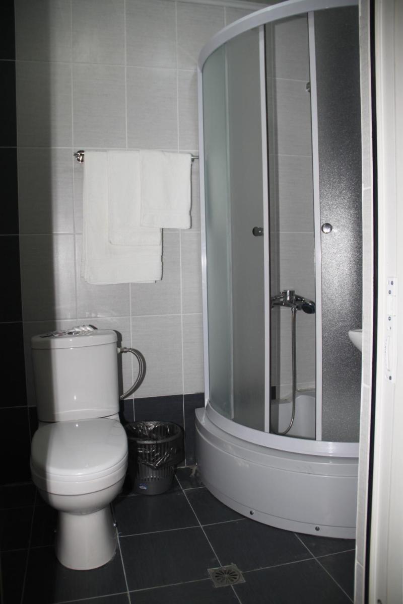 Zanger Hotel - Housity