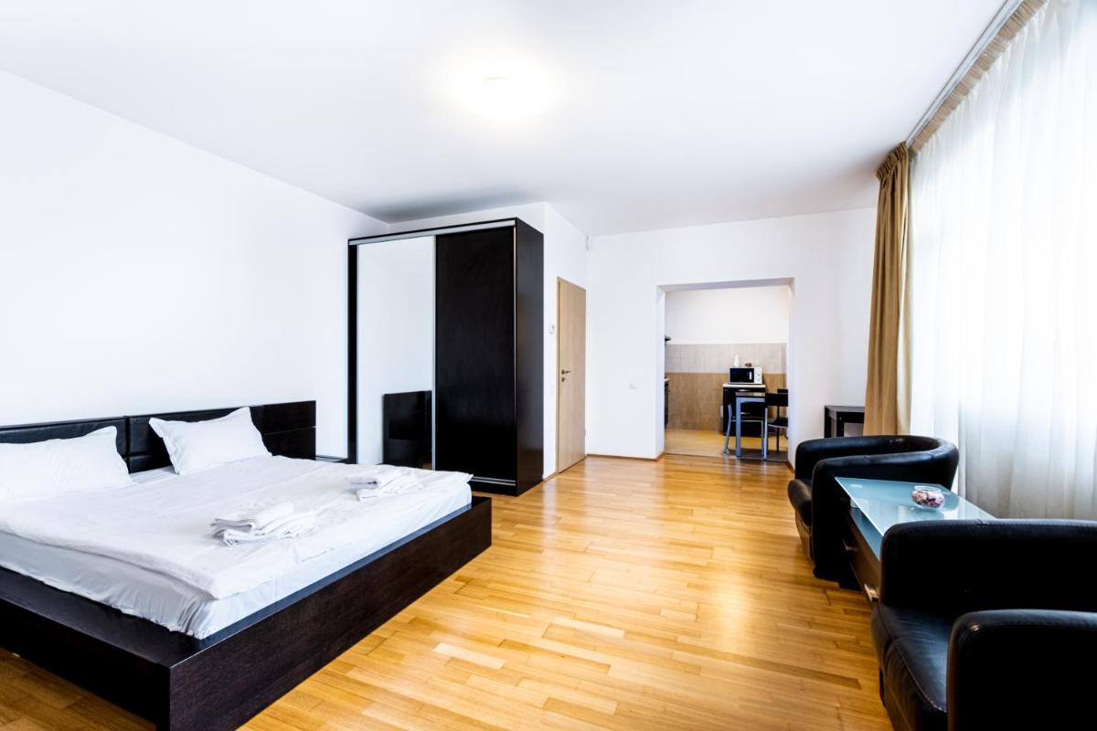 Studio Aviatiei - Housity