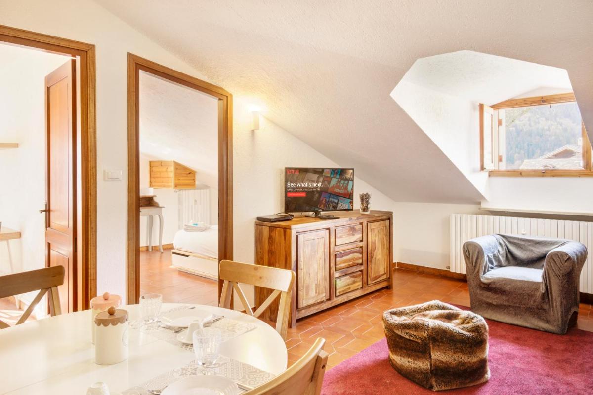 Eagle House - Ski Box Gratuito - Housity