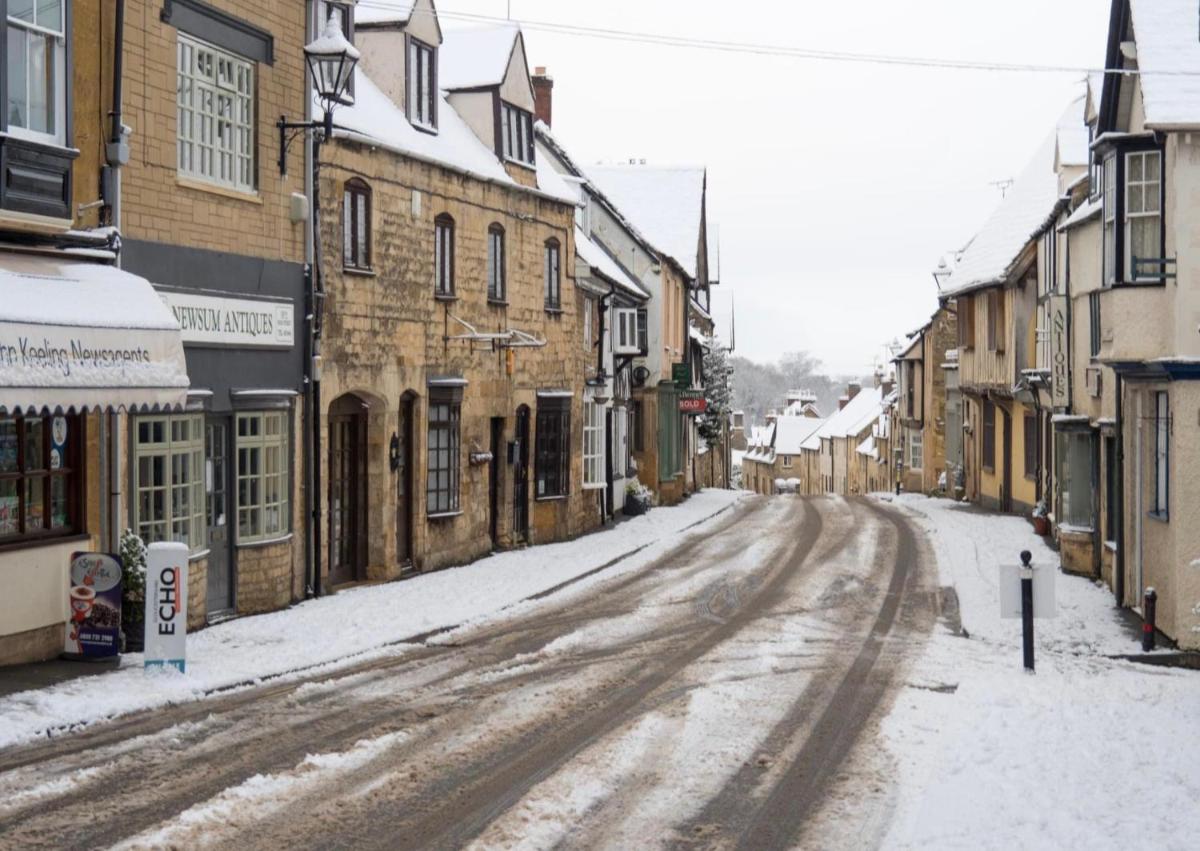 Zen Cottage, Cheltenham - Housity