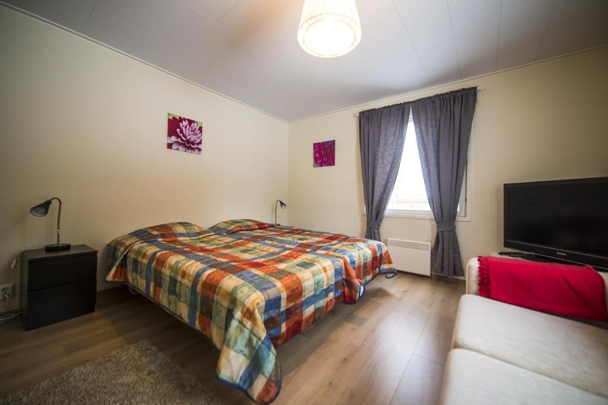 Hotel Aakenus Holiday Home Kymppi - Housity