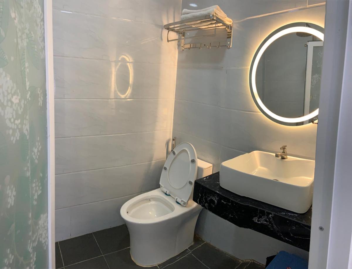 Hotel MAI TUAN Nguyễn Văn Linh - Housity