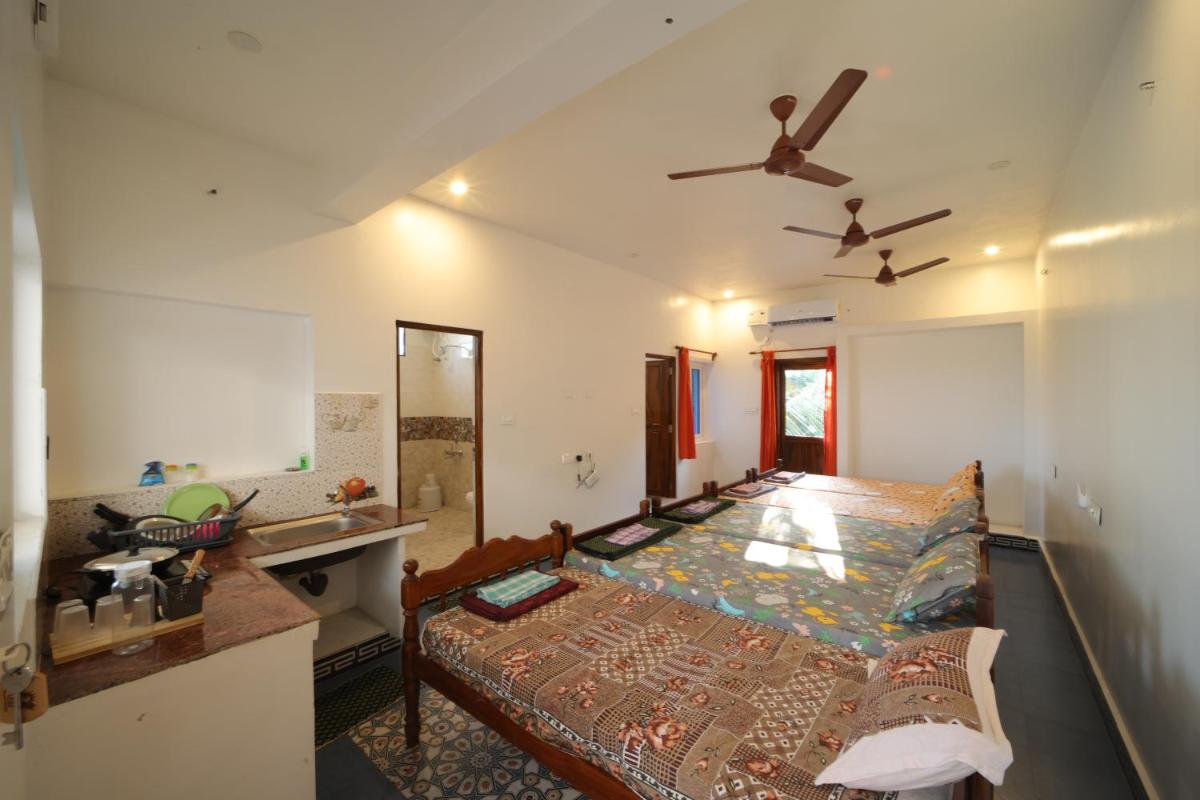 Le Pondy Home Stay - Hizvo