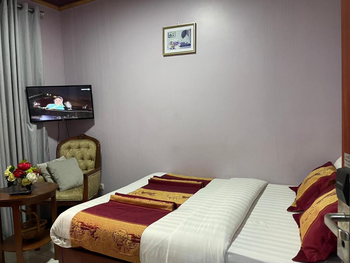 Hotel Le Kremlin Yaoundé - Housity