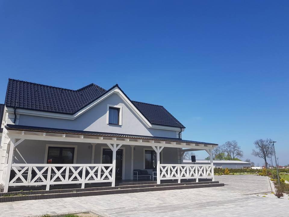 Villa Con Amore - Housity