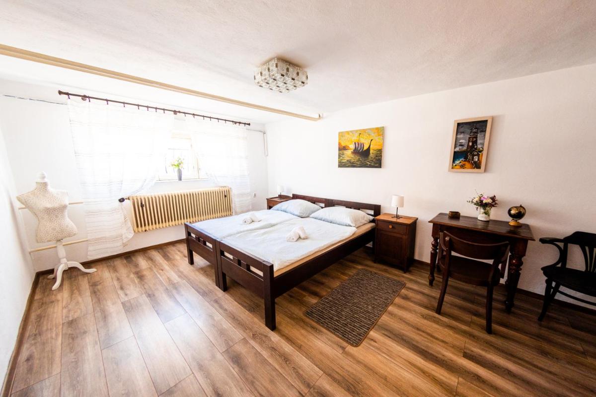 Ubytovanie U Učiteľky - Housity