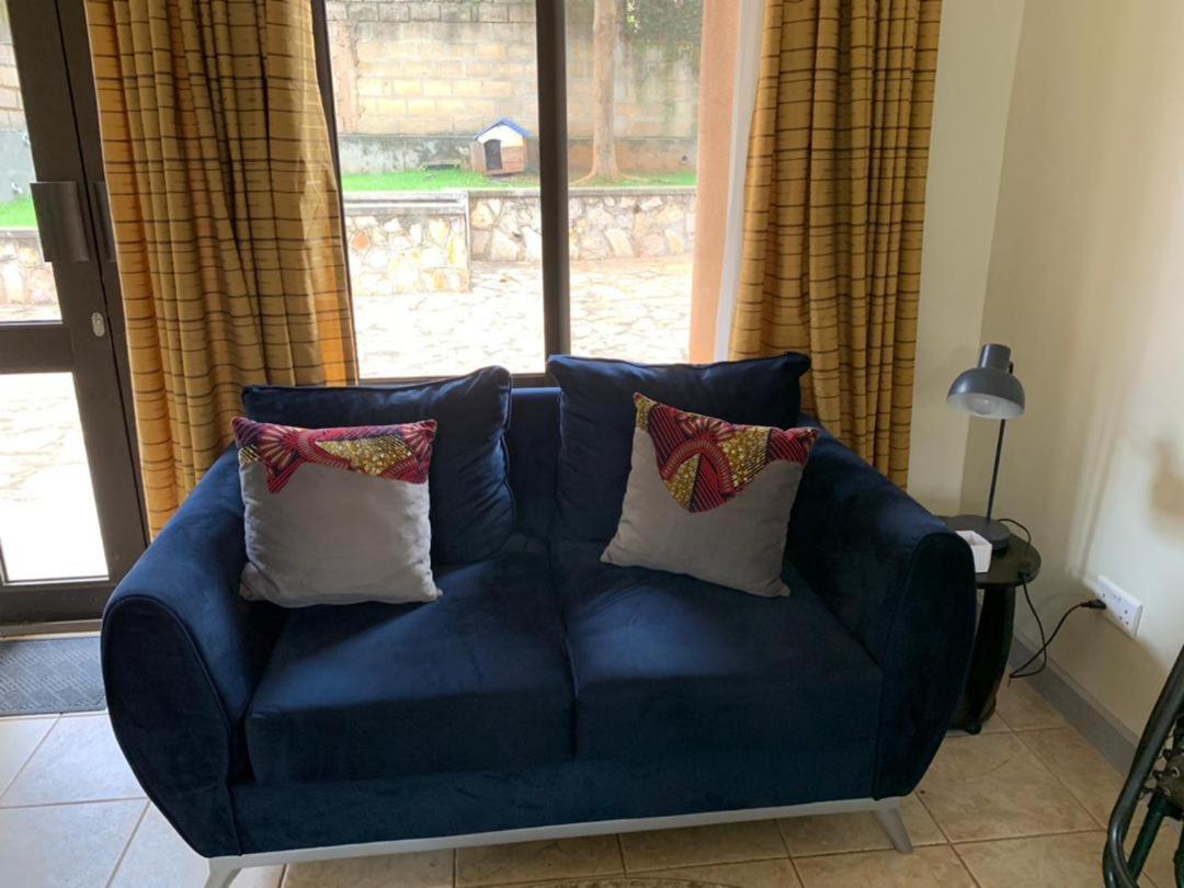 Hooma Courts BnB - Housity