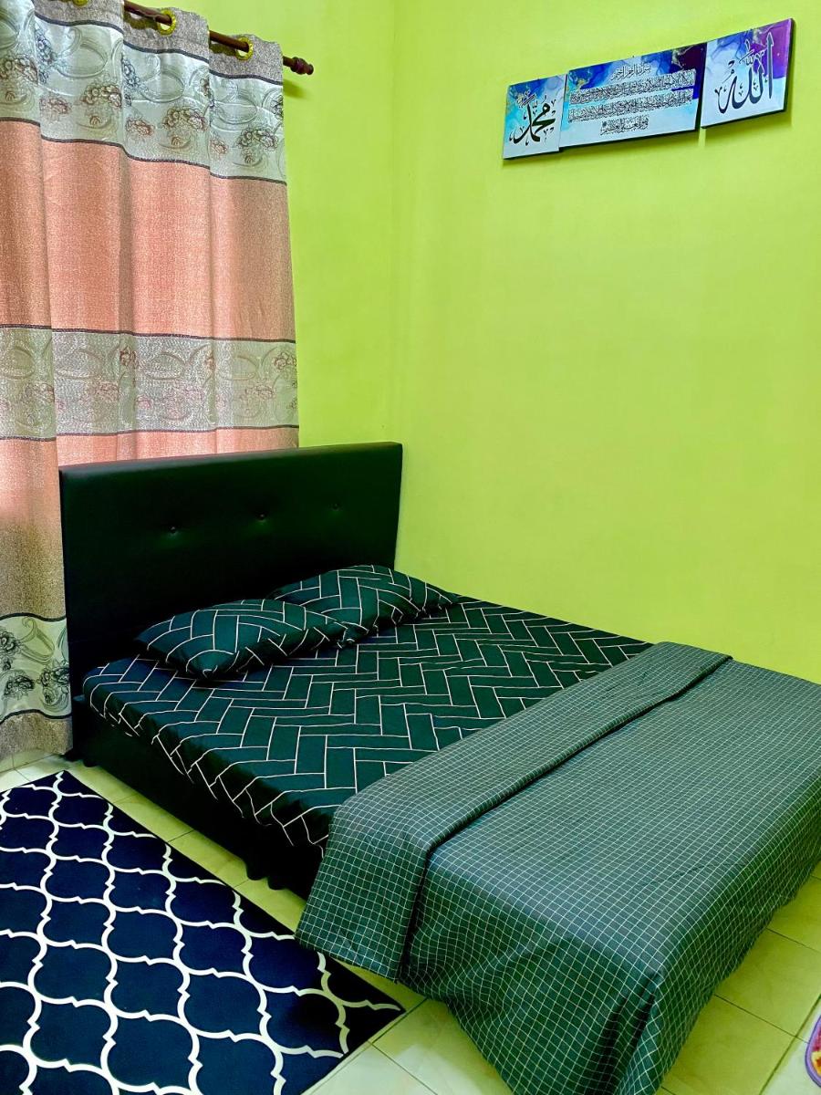 AISY HOMESTAY - Rumah 4 atau 5 - Housity