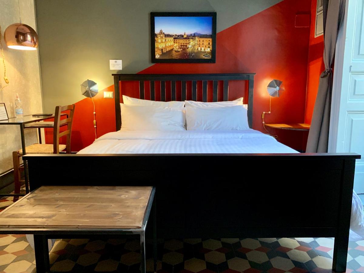 Grand Tour Design Guest House Catania Self Check-in - Housity