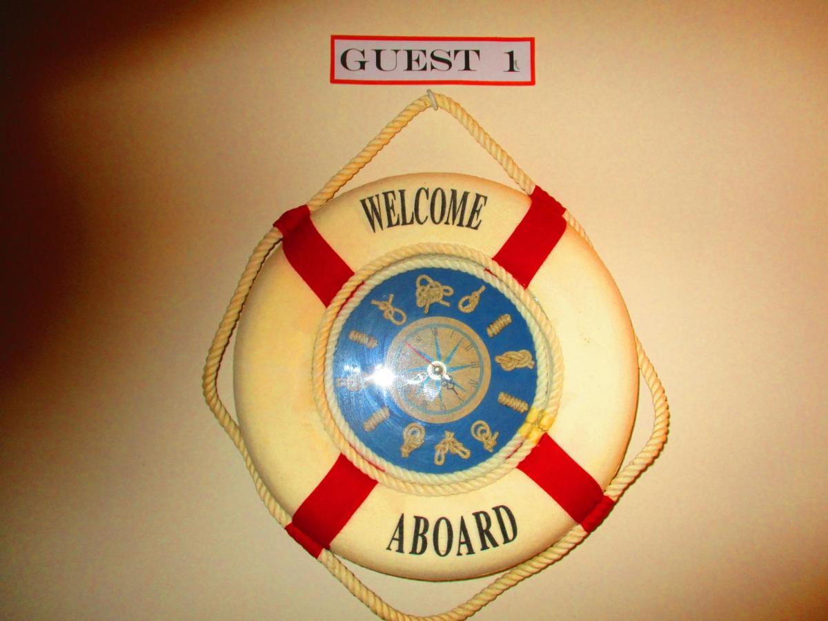 SUPER SINGLE ROOM - Housity