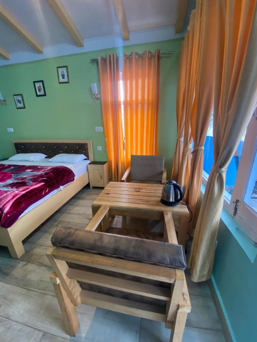 JAYANTI MOTHER NATURE HOMESTAY MUNSYARI - Housity