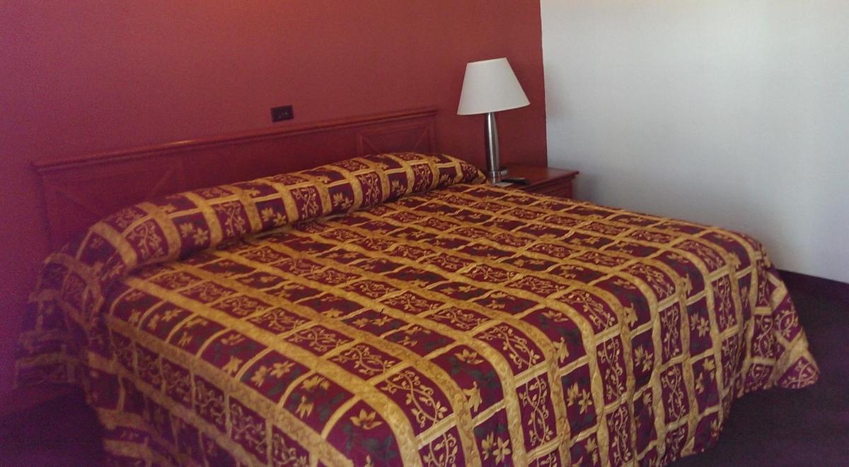 Airport Lodge - Housity