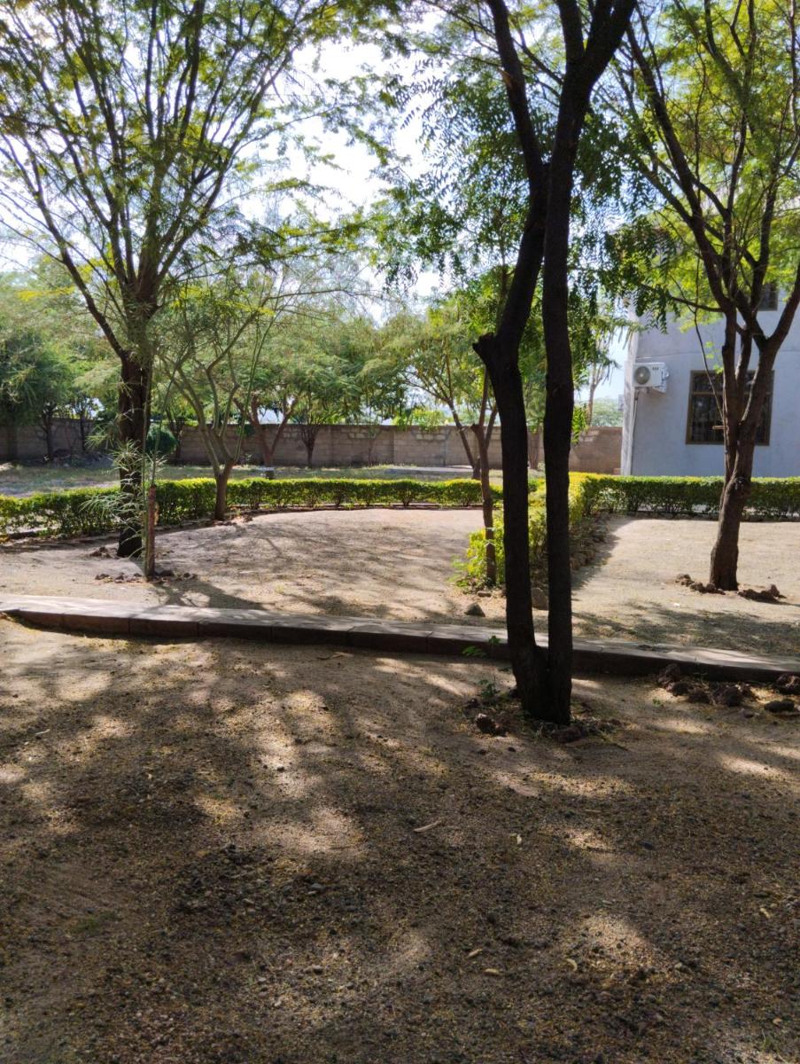 Friend's of manyara wildlife, campsite & lodge - Housity