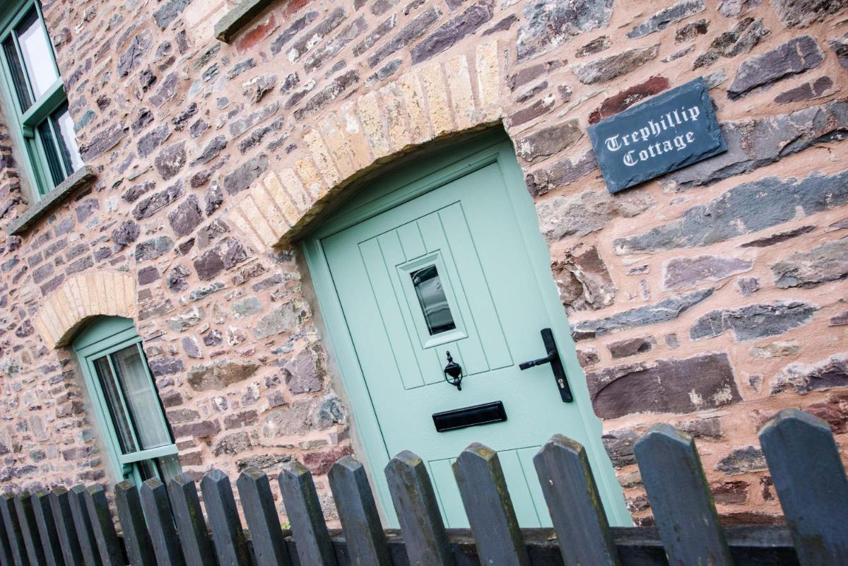 Cosy 2-bed cottage in Defynnog, Brecon - Housity
