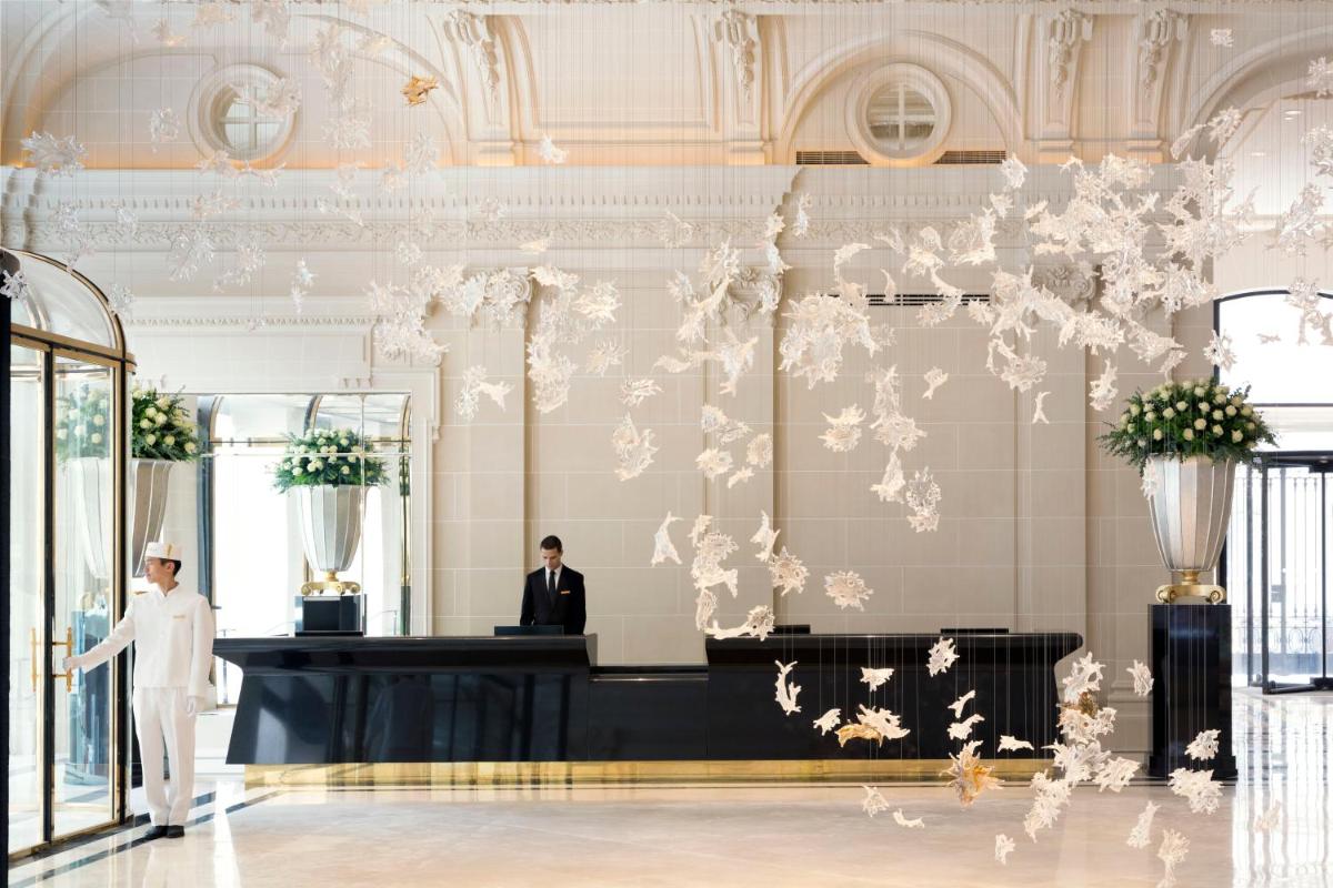 Hotel The Peninsula Paris - Housity