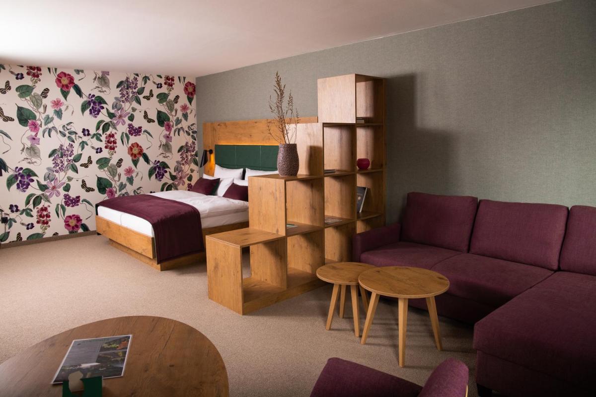Hotel Elfbuchen - Housity