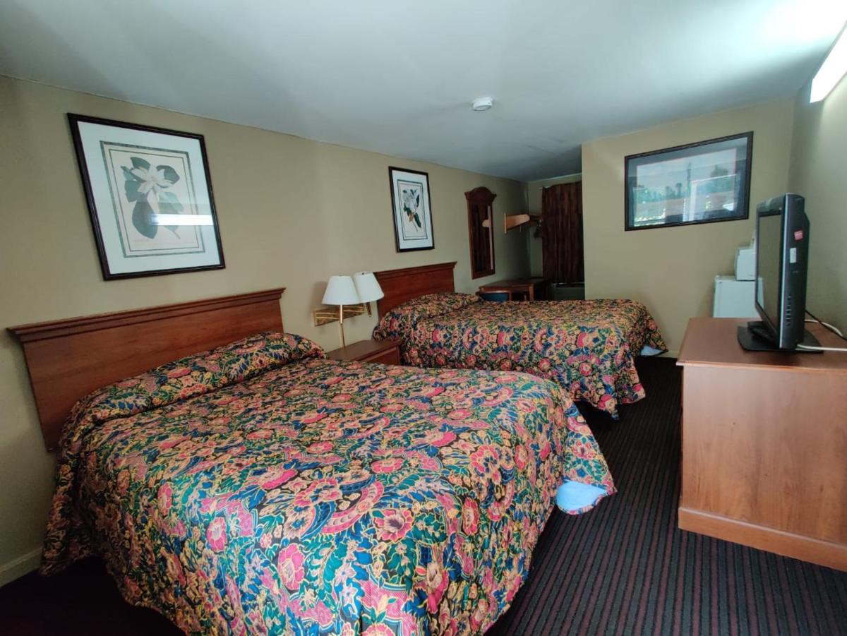 Pennswoods Inn - Housity