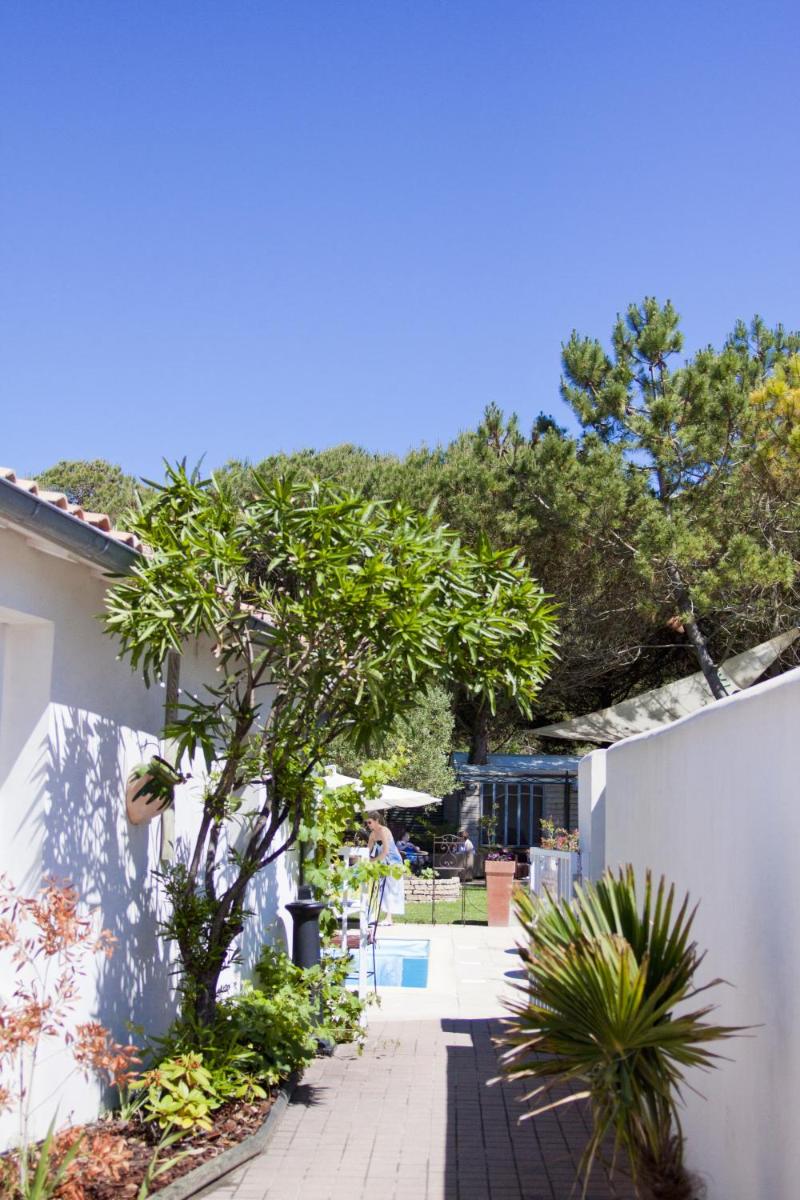 Jardin de l'établissement Hôtel Restaurant & Spa Plaisir
