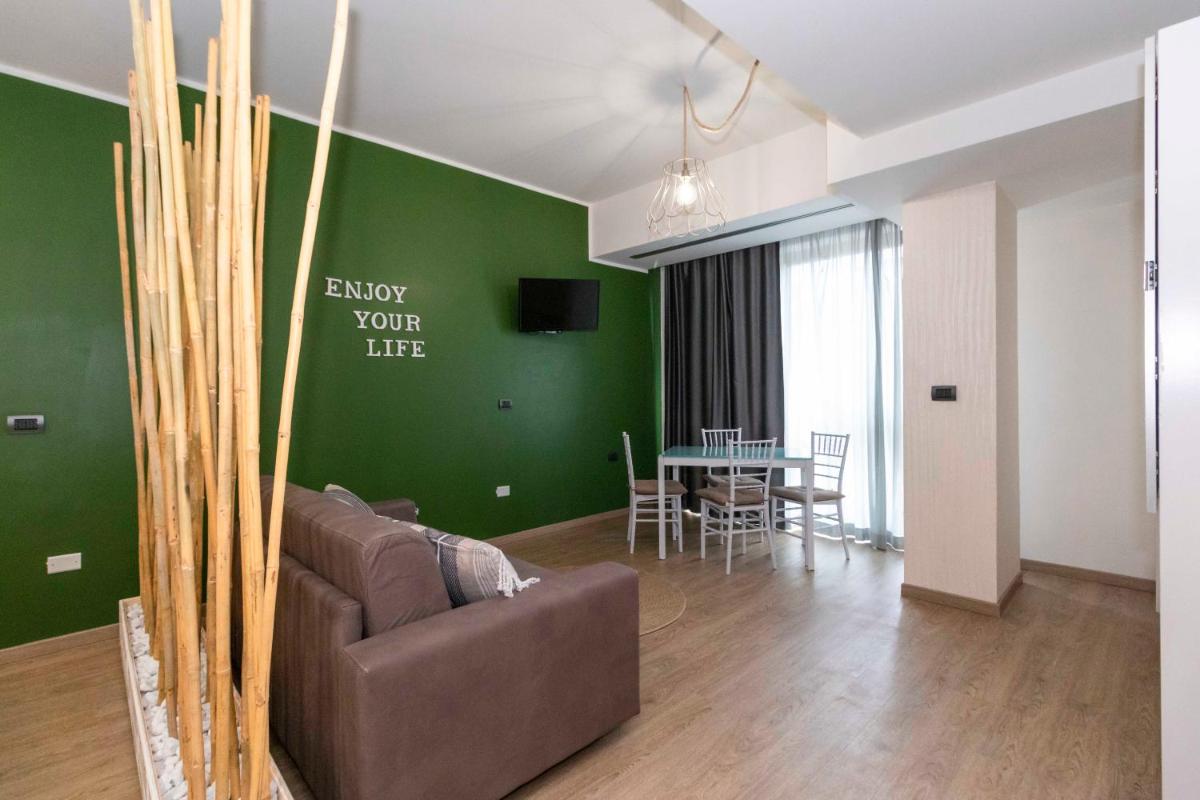 Suitetrails - Enjoy room - Appartamento recentemente ristrutturato con parcheggio GRATIS in struttura