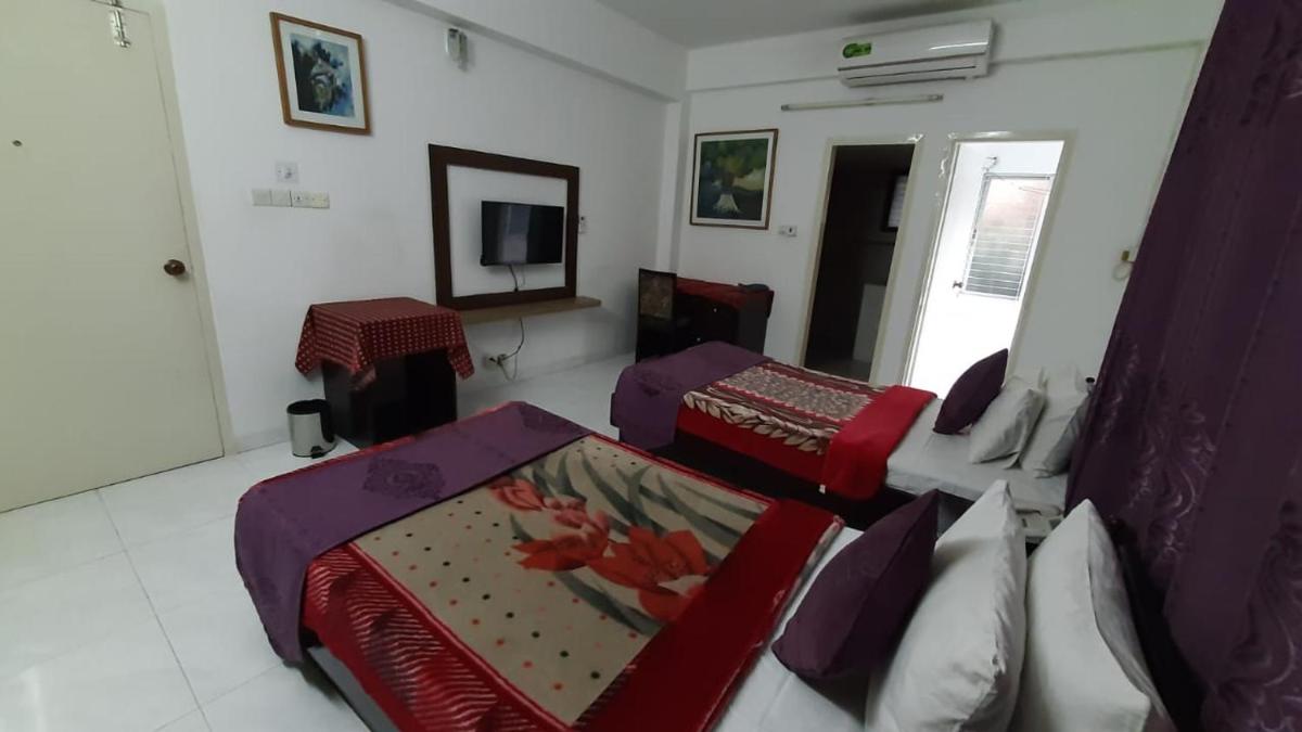 Center Point Apartment - Housity
