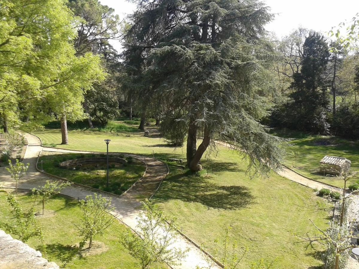 Jardin de l'établissement Logis Hôtel Château De Palaja