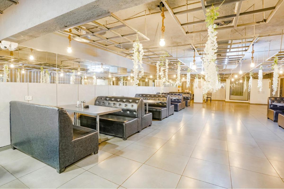 FabHotel Arc Palace - Housity