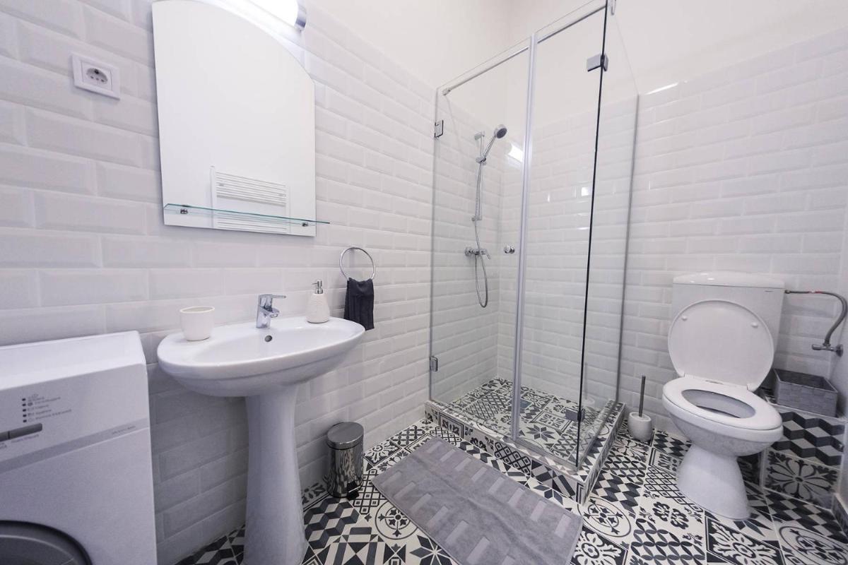 Central Luxury 1 - Housity