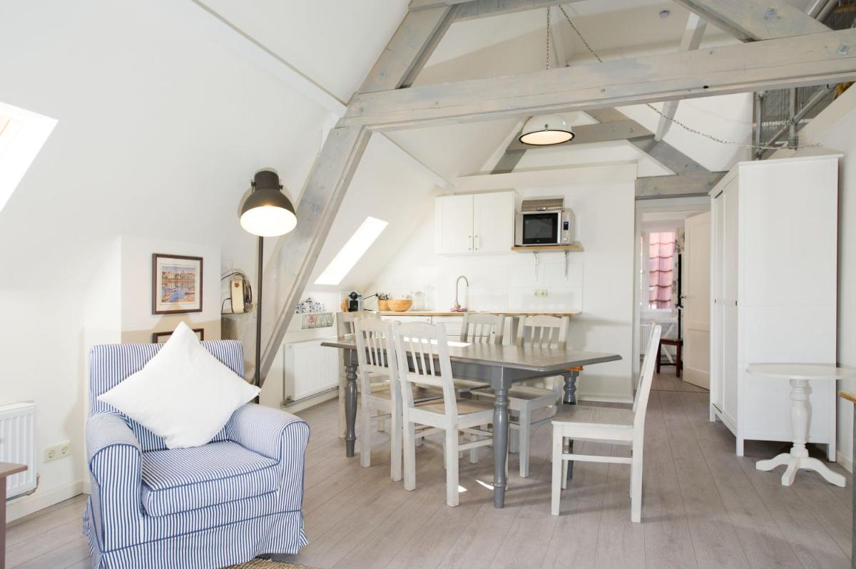 Alta Mar Studios - Housity