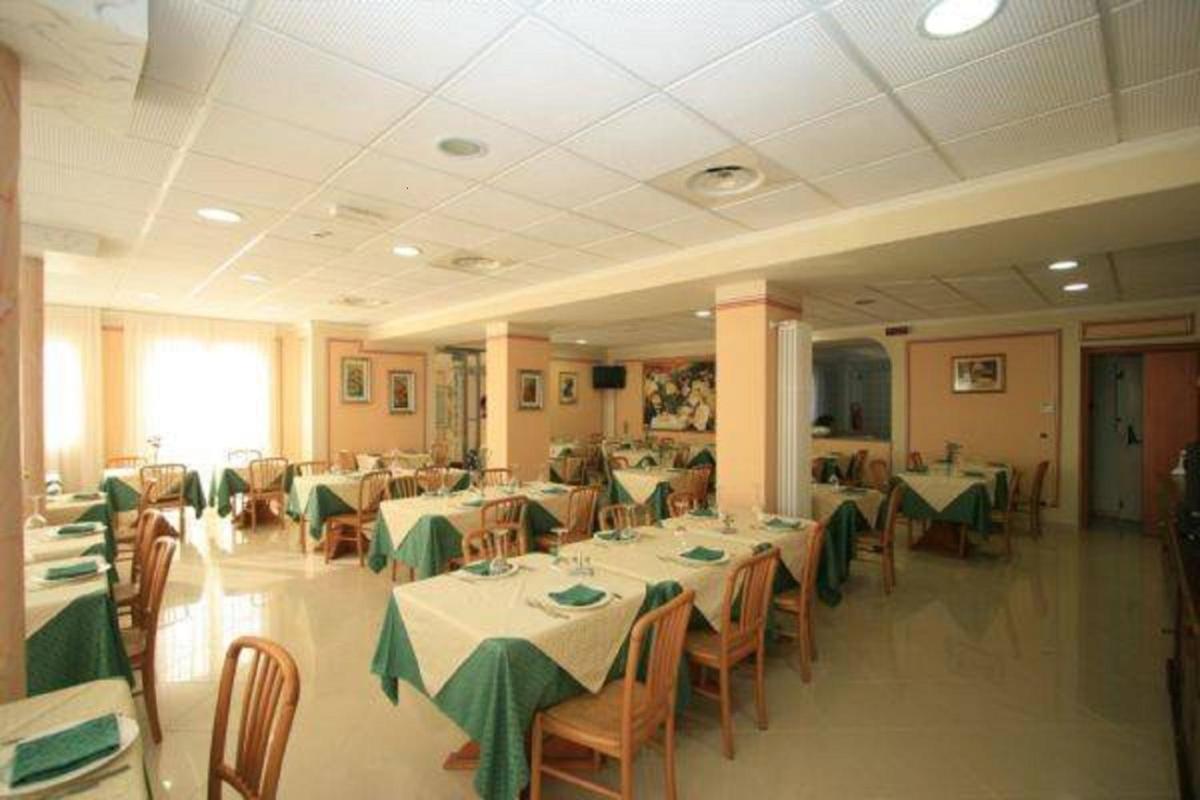 Albergo Villa Ada - Housity