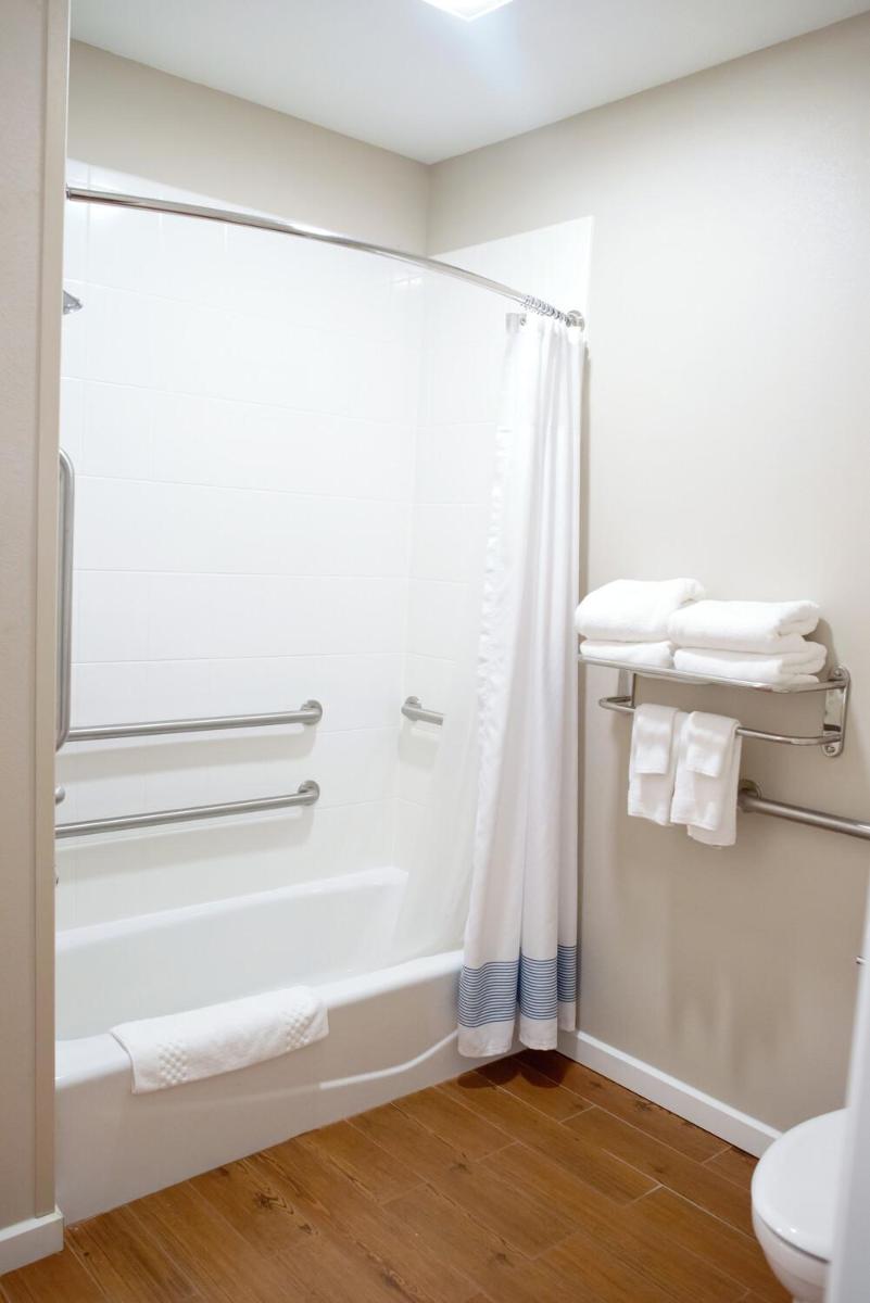 TownePlace Suites by Marriott Ames - Housity