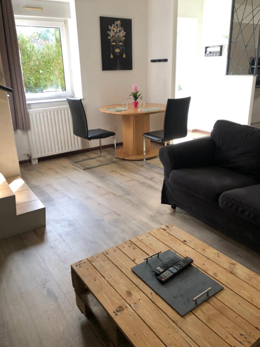 Appartement avec terrasse 6 personnes PAS DE FETE - Housity
