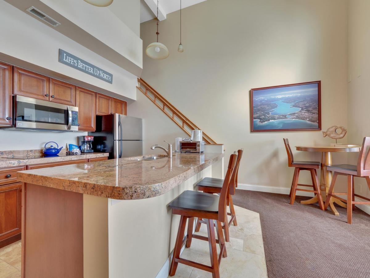 358 Edgewater Inn - Housity