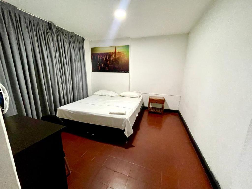 Hotel de Oriente - Housity