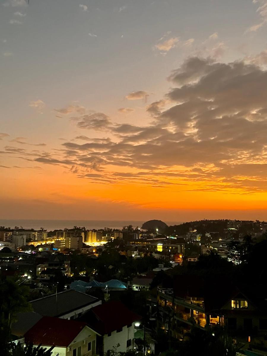Suitetrails - Mountain Seaview Luxury Apartments