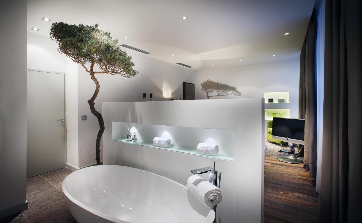 Salle de bains dans l'établissement Petit Hôtel Confidentiel