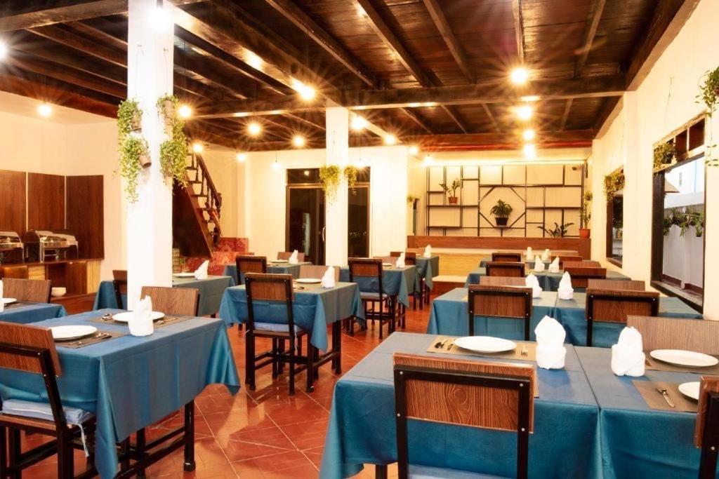 VANG VIENG TOPVIEW HOTEL - Housity