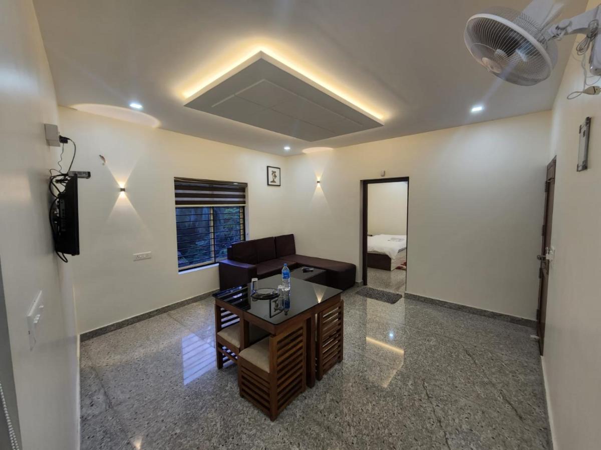 Redbell Kotakkal - Housity